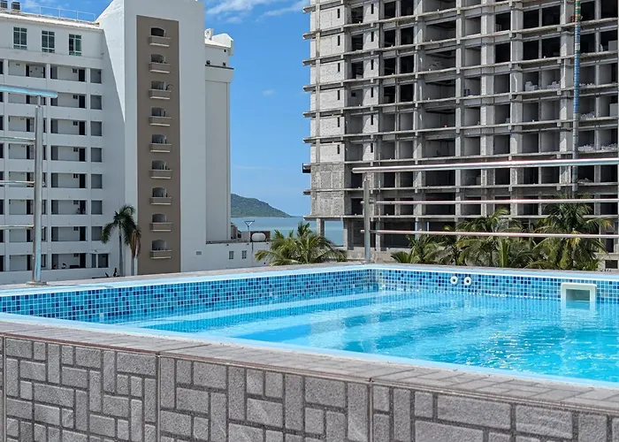 2Br/2Ba Condo 1 Block To Ocean! - Unit 3 Mazatlán